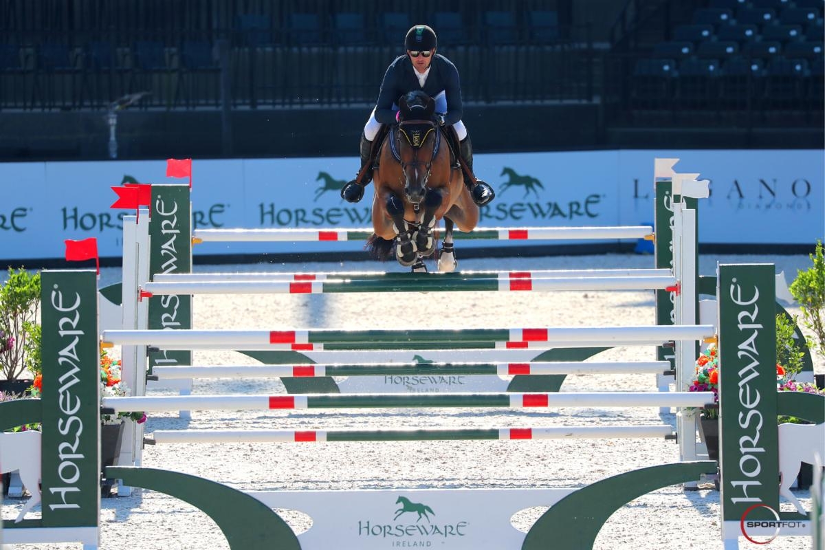 Eduardo Menezes and Magnolia Mystic Rose Eduardo Menezes and Magnolia Mystic Rose Photo TIEC ©Sportfot