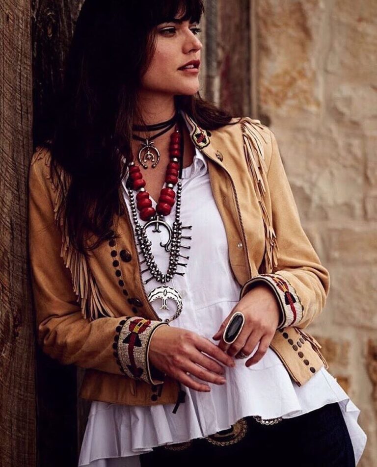 Photo by @westernenglishstyle