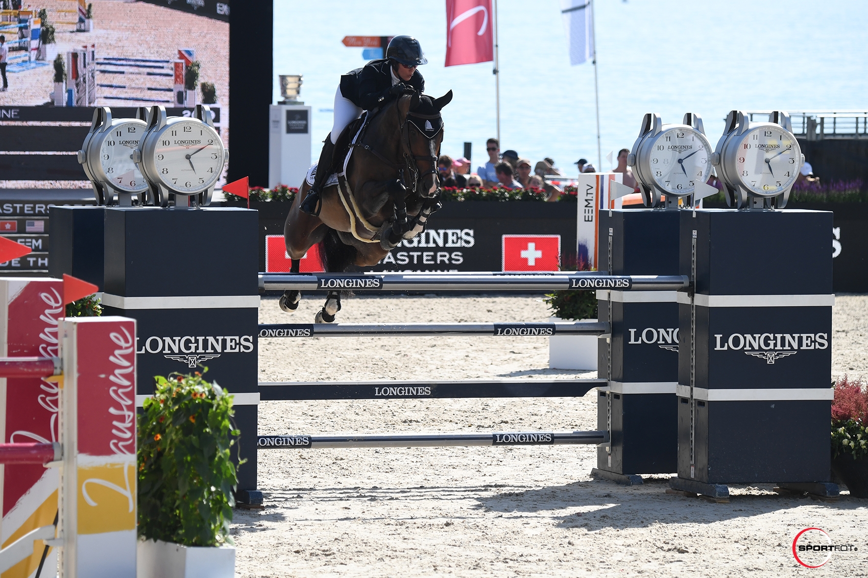 Photos by Sportfot, J.L. Carli pour EEM, A. Anice pour EEM