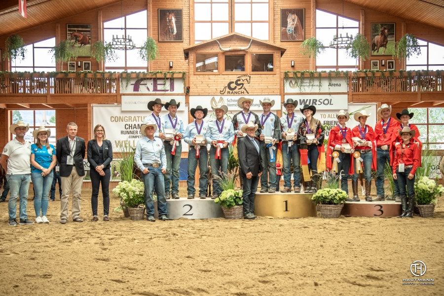 Photo Courtesy ©Tom Hautmann Photo & Design 