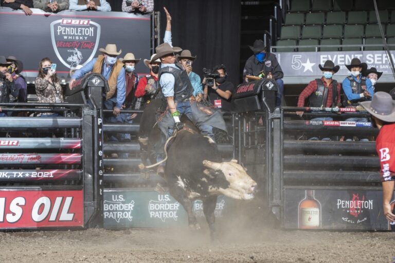Photo by AndreSilva-BullStockMedia, courtesy of PBR