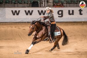 Photo by Tom Hautmann