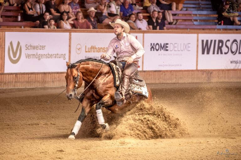 Photo by Tom Hautmann