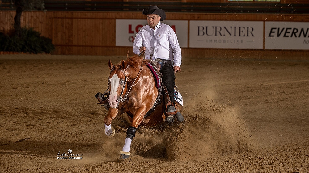 Photo by Tom Hautmann