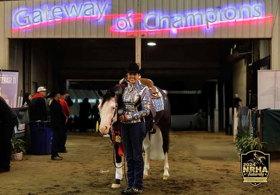 Tish Fappani and Wish I Was Yours Take Home CINCH NRHA Non Pro Futurity Win